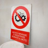 Miniatura dell'articolo Cartello industriale di sicurezza vintage - Oggetto n.110