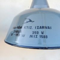 Miniatura dell'articolo Lampada industriale a sospensione Lampada industriale a sospensione Ungherese vintage D36 n.423