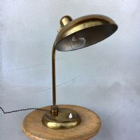 Miniatura dell'articolo Lampada ministeriale da scrivania in ottone Giovanni Michelucci Lariolux - Oggetto n.21