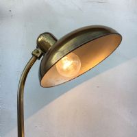 Miniatura dell'articolo Lampada ministeriale da scrivania in ottone Giovanni Michelucci Lariolux - Oggetto n.21