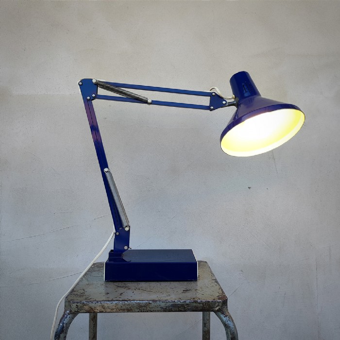 Miniatura dell'articolo Lampada da tavolo anni 70 - Oggetto n.19