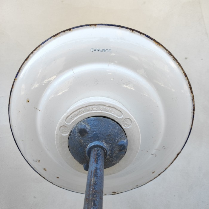 Passa il mouse sull'immagine per ingrandire Lampada industriale vintage da parete ungherese D30,5 - foto 6