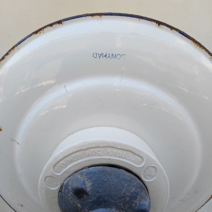 Passa il mouse sull'immagine per ingrandire Lampada industriale vintage da parete ungherese D30,5 - foto 7