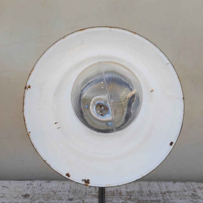 Passa il mouse sull'immagine per ingrandire Lampada industriale vintage da parete ungherese D30,5 - foto 16