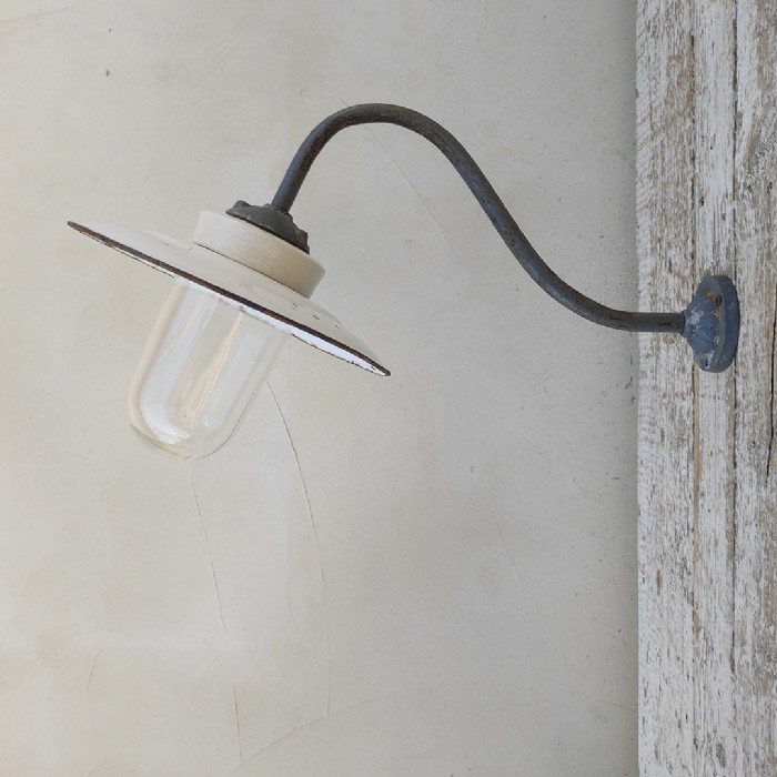 Passa il mouse sull'immagine per ingrandire Lampada industriale vintage da parete ungherese D30,5 - foto 10