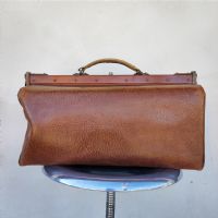 Miniatura dell'articolo Borsa da medico in pelle vintage - Oggetto n.174