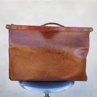 Miniatura dell'articolo Borsa da medico in pelle vintage - Oggetto n.174