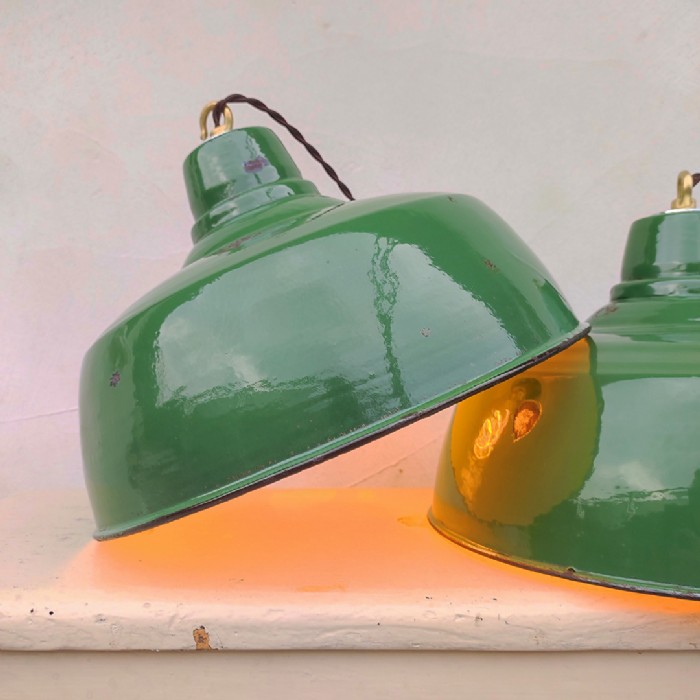 Immagine dell'articolo Lampada industriale a sospensione Lampade (2) industriali a sospensione vintage D31 n.390