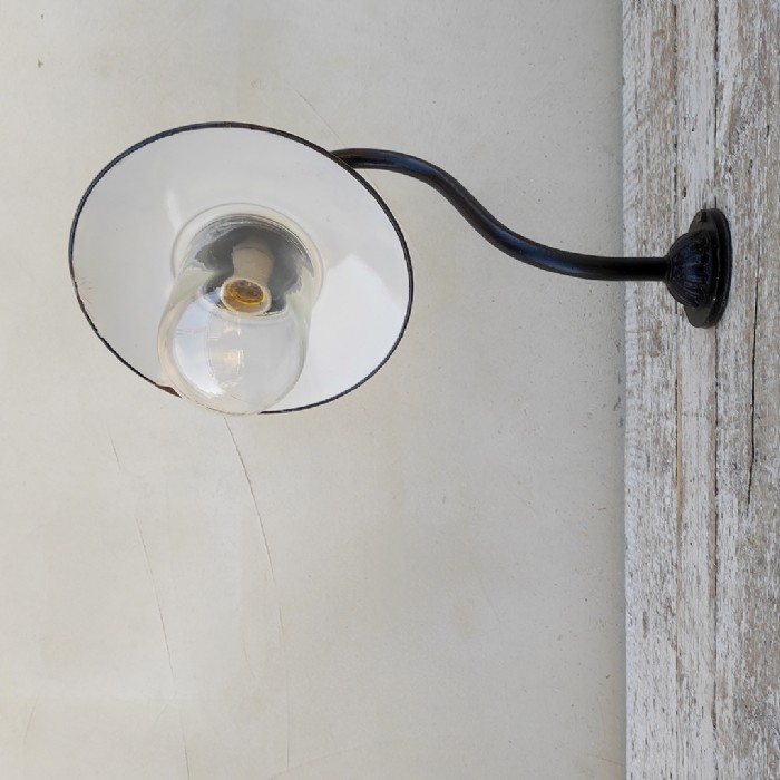 Passa il mouse sull'immagine per ingrandire Lampada industriale da parete ungherese vintage D24 - foto 12