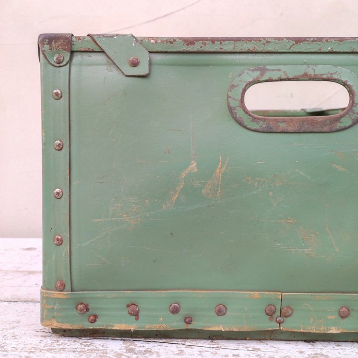 Immagine dell'articolo Contenitori Contenitore industriale vintage n.424