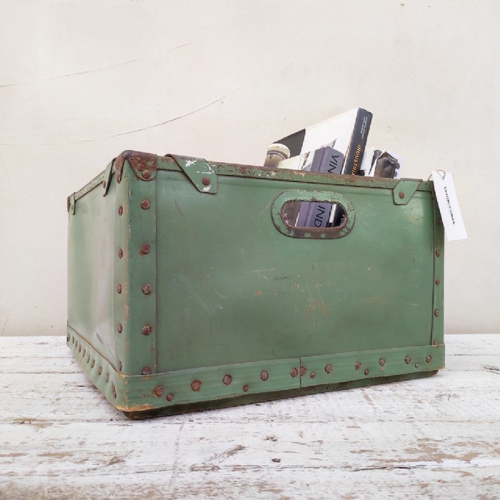 Immagine dell'articolo Contenitori Contenitore industriale vintage n.424
