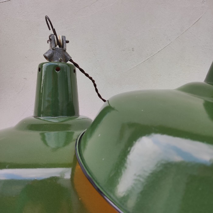 Immagine dell'articolo Lampada industriale a sospensione Lampade (2) industriali a sospensione francesi vintage D35,5 n.442