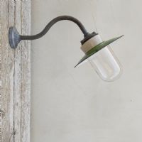 Ingrandisci l'immagine Lampada industriale da parete ungherese vintage D23 - miniatura 1