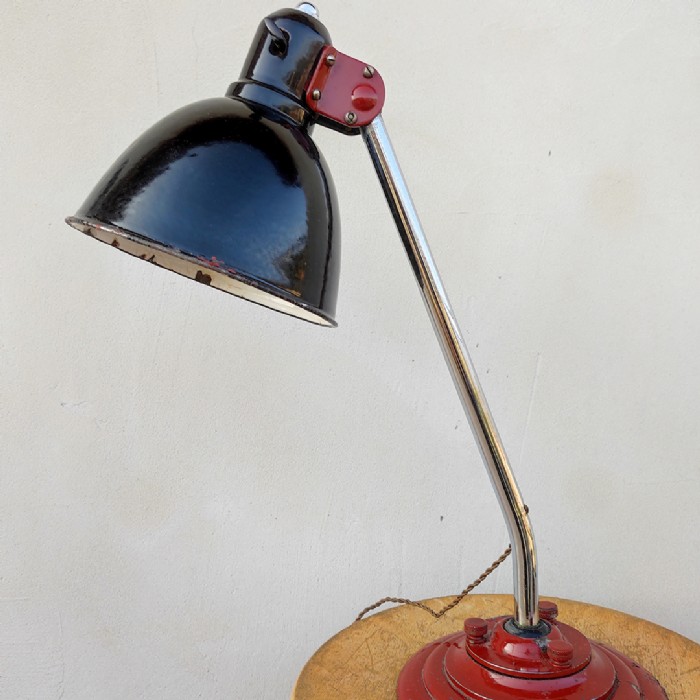 Miniatura dell'articolo Lampada da tavolo industriale Bauhaus AEG anni 20 / 30 Made in Germany - Oggetto n.27
