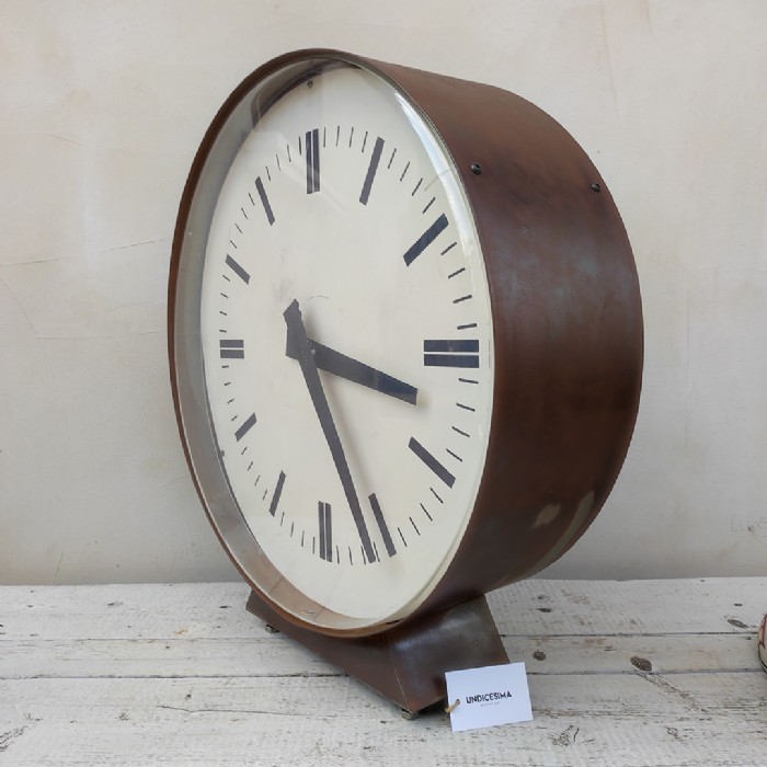 Miniatura dell'articolo Grande orologio industriale bifacciale vintage - Oggetto n.303