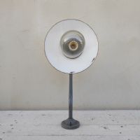 Ingrandisci l'immagine Miniatura dell'articolo Lampada da parete Lampada industriale ungherese da parete vintage n.373