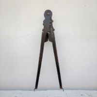 Miniatura dell'articolo Compasso in legno da falegname epoca fine '800 - Oggetto n.184