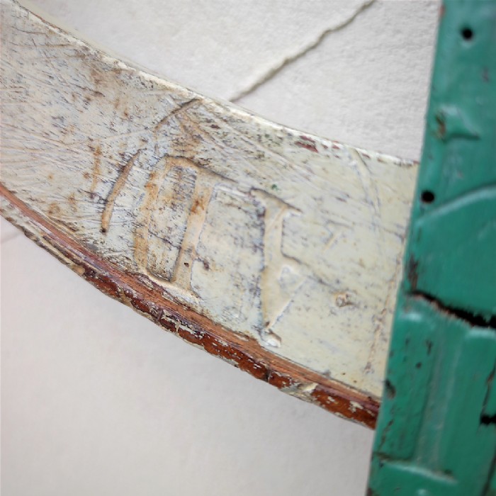Miniatura dell'articolo Compasso in legno da falegname epoca fine '800 - Oggetto n.185