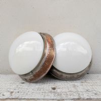 Plafoniere a bottone in vetro opalino vintage n°NaN di colore Argento cromo / vetro opalino