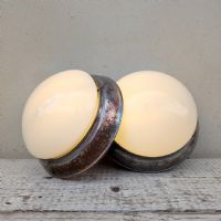 Miniatura dell'articolo Plafoniere a bottone in vetro opalino vintage - Oggetto n.304