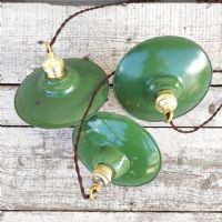 Ingrandisci l'immagine Miniatura dell'articolo Lampada industriale a sospensione Set di lampade industriali a sospensione francesi vintage D19,5 n.332