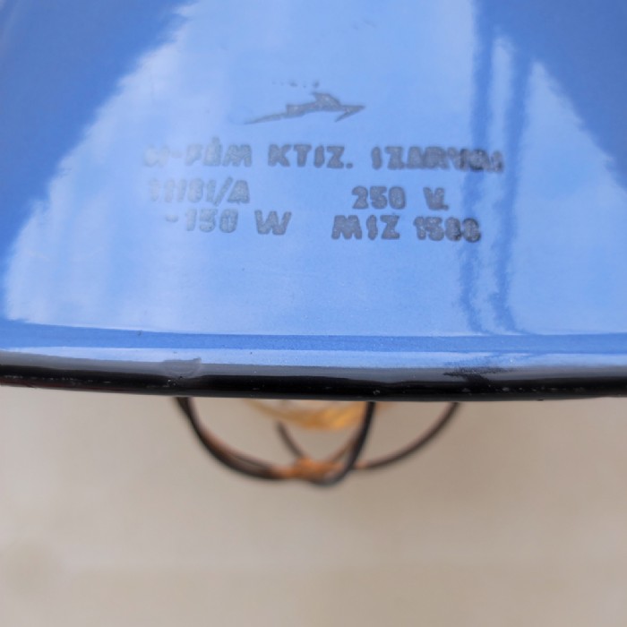 Immagine dell'articolo Lampada industriale a sospensione Lampada industriale a sospensione Ungherese vintage D36 n.426