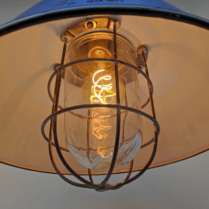 Immagine dell'articolo Lampada industriale a sospensione Lampada industriale a sospensione Ungherese vintage D36 n.426