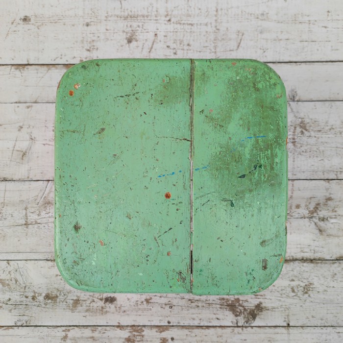 Immagine dell'articolo Sgabello rurale vintage Sgabello rurale di campagna vintage n.427