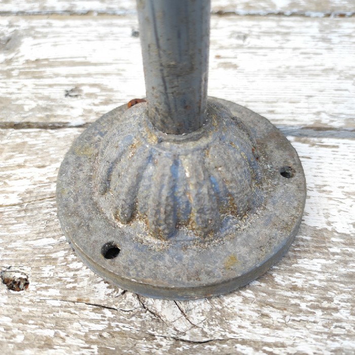 Passa il mouse sull'immagine per ingrandire Lampada industriale da parete ungherese vintage - foto 6