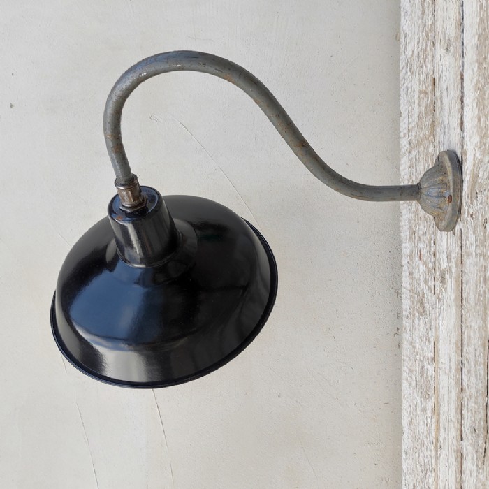 Passa il mouse sull'immagine per ingrandire Lampada industriale da parete ungherese vintage - foto 7
