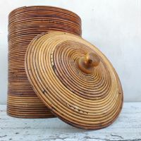 Miniatura dell'articolo Contenitori Cesta in vimini mid-century vintage n.407