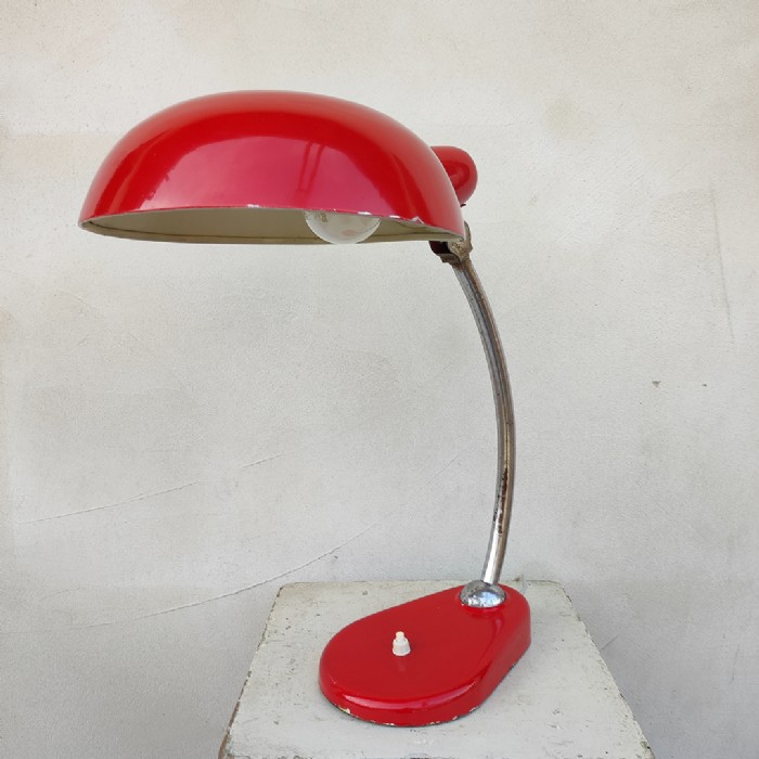 Passa il mouse sull'immagine per ingrandire Immagine dell'articolo Lampada da scrivania  Lampada da scrivania ministeriale Vintage n.347