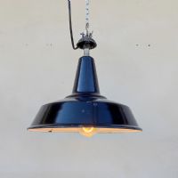 Lampada industriale a sospensione italiana vintage D30,5 n°NaN di colore Nero / bianco
