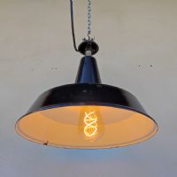 Miniatura dell'articolo Lampada industriale a sospensione Lampada industriale a sospensione italiana vintage D30,5 n.393