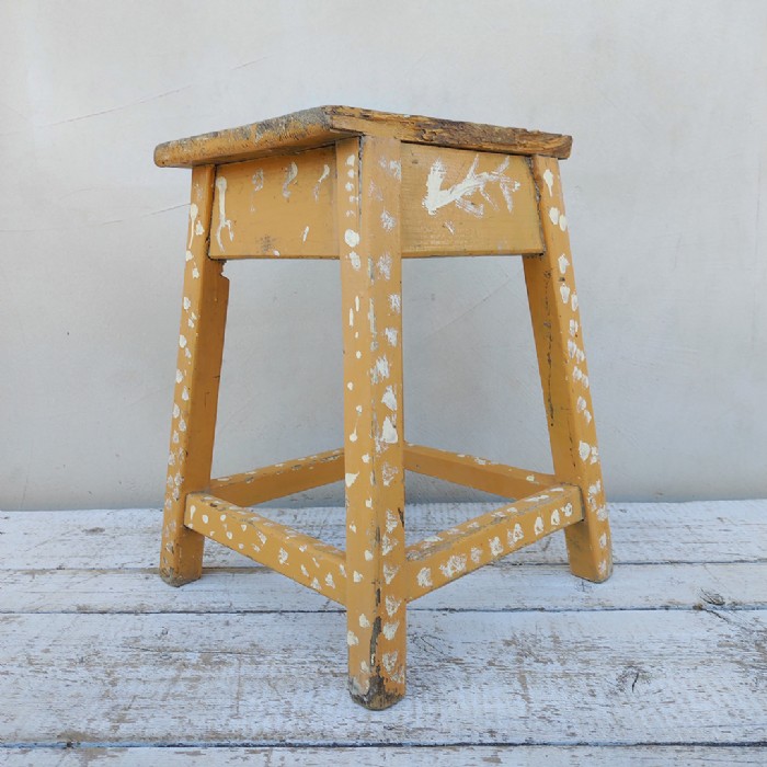 Immagine dell'articolo Sgabello rurale vintage Sgabello rurale di campagna vintage n.461