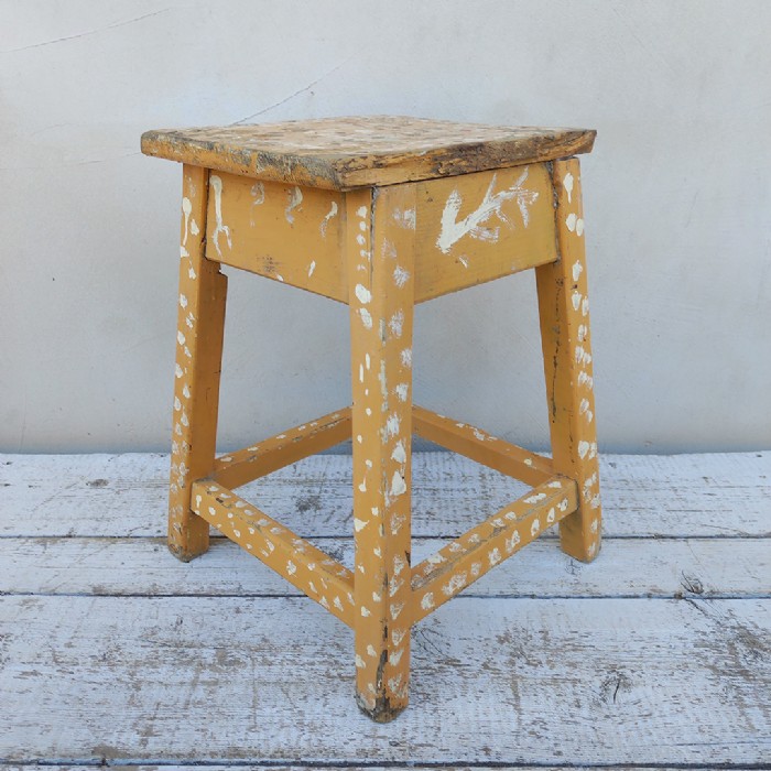 Immagine dell'articolo Sgabello rurale vintage Sgabello rurale di campagna vintage n.461