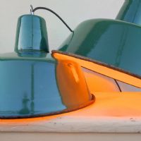 Ingrandisci l'immagine Miniatura dell'articolo Lampada industriale a sospensione Lampada industriale polacca a sospensione vintage D32.5 n.376