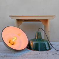 Ingrandisci l'immagine Miniatura dell'articolo Lampada industriale a sospensione Lampada industriale polacca a sospensione vintage D32.5 n.376