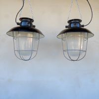 Ingrandisci l'immagine Miniatura dell'articolo Lampada industriale a sospensione Lampada industriale a sospensione cecoslovacca vintage n.377