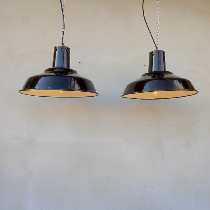 Miniatura dell'articolo Lampade industriali a sospensione vintage (coppia) - Oggetto n.230