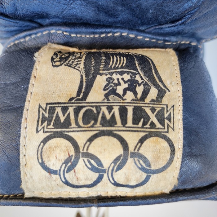 Miniatura dell'articolo Guantoni da boxe Vintage Olimpiadi Roma 1960 - Oggetto n.191