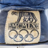 Miniatura dell'articolo Guantoni da boxe Vintage Olimpiadi Roma 1960 - Oggetto n.191