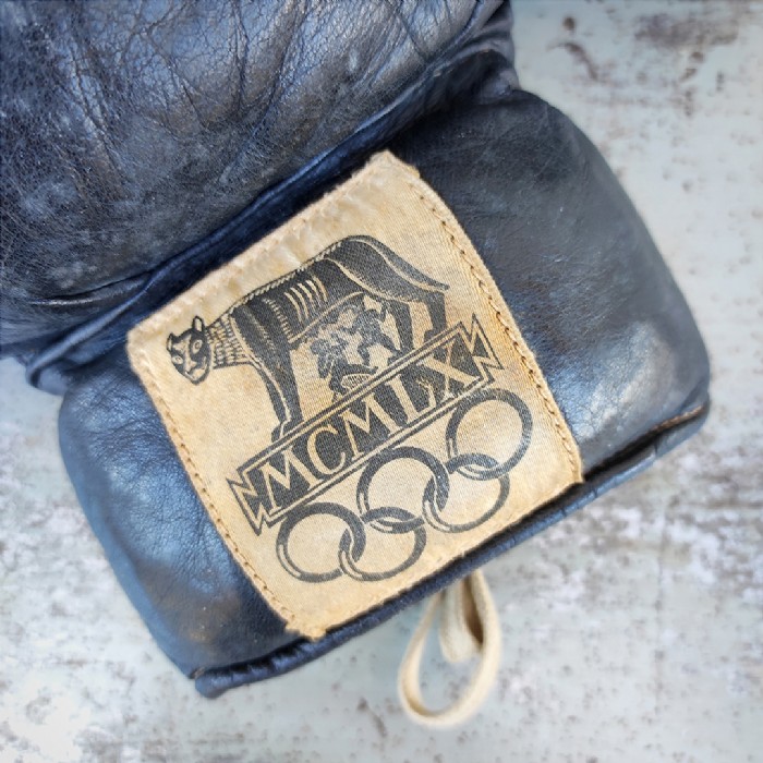Miniatura dell'articolo Guantoni da boxe Vintage Olimpiadi Roma 1960 - Oggetto n.191