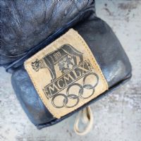 Miniatura dell'articolo Guantoni da boxe Vintage Olimpiadi Roma 1960 - Oggetto n.191