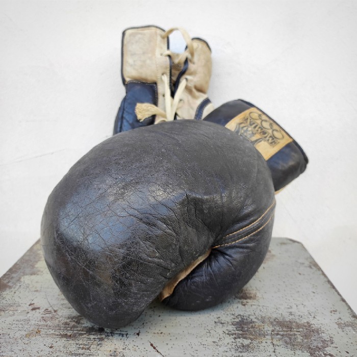 Miniatura dell'articolo Guantoni da boxe Vintage Olimpiadi Roma 1960 - Oggetto n.191