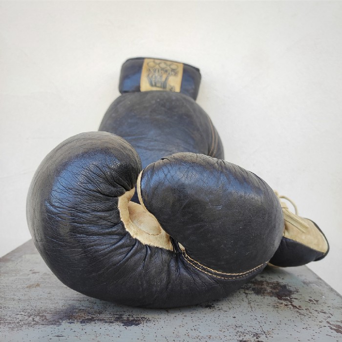 Miniatura dell'articolo Guantoni da boxe Vintage Olimpiadi Roma 1960 - Oggetto n.191