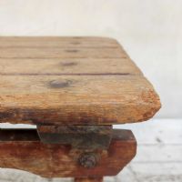 Miniatura dell'articolo Sgabello rurale in legno vintage - Oggetto n.290