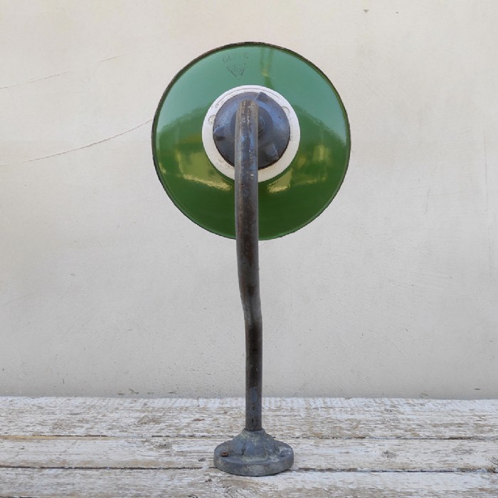 Passa il mouse sull'immagine per ingrandire Lampada industriale da parete ungherese vintage D23 - foto 4