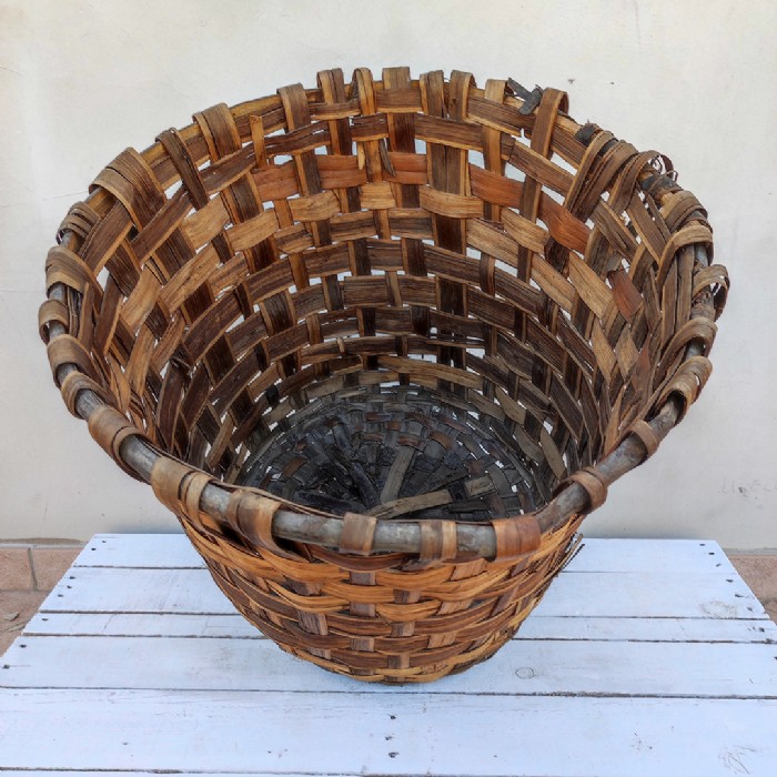 Miniatura dell'articolo Cesta in legno di castagno vintage - Oggetto n.122