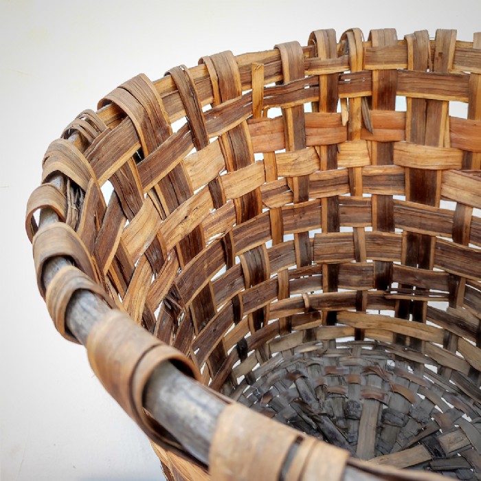 Miniatura dell'articolo Cesta in legno di castagno vintage - Oggetto n.122